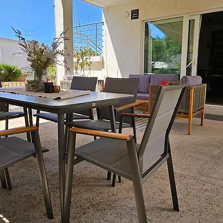 Niky's * スタリー・グラード